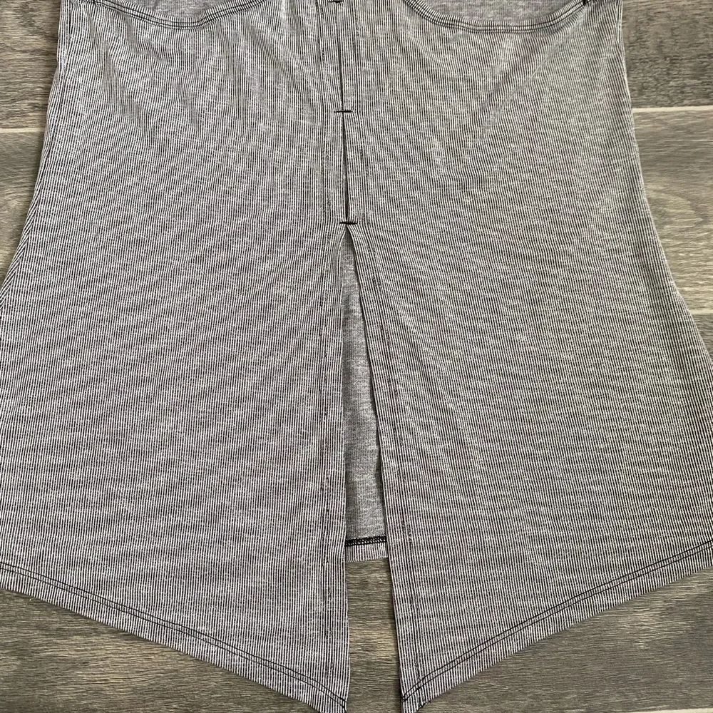BCG Bundle Set of 2 Athletic Tank Tops - Picture 15 of 15